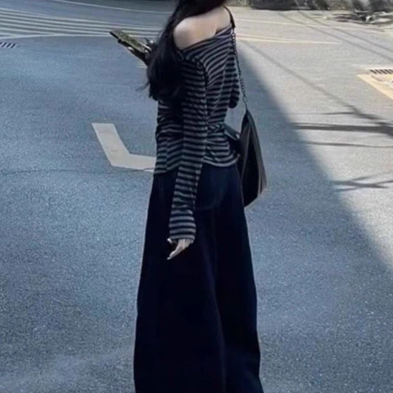 بلوزة نسائية كورية عصرية مخططة - مراجعة Blouse Off Shoulder وسعره